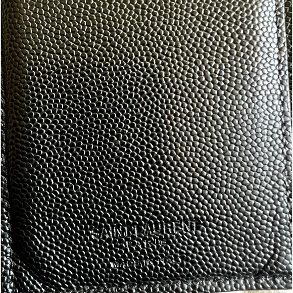Preloved Saint Laurent continental wallet available - Picture 5 of 7